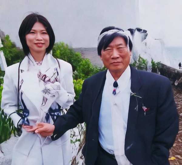 古韵流转，古诗词名句的魅力传承之旅,穿越的诗韵，经典古诗词名句的魅力与传承,魅力,诗意,故事,第1张